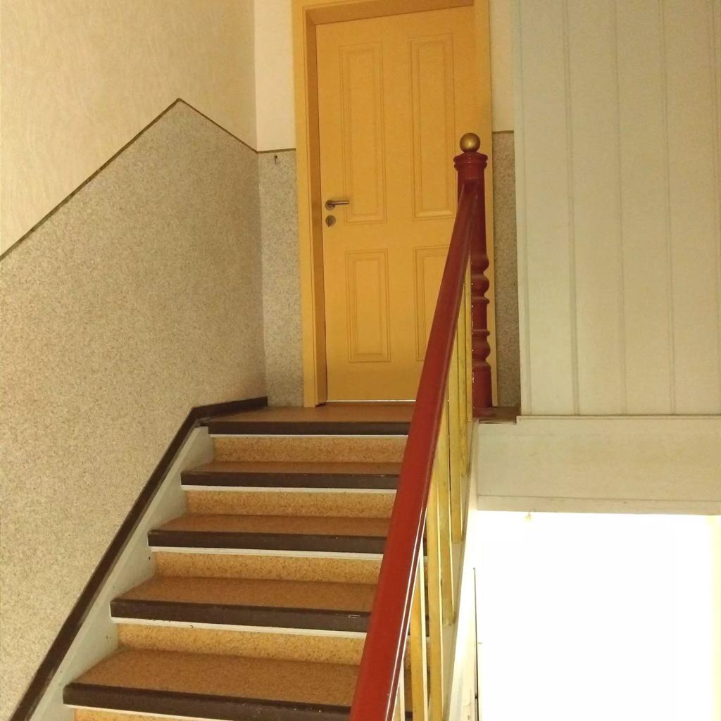 Blick auf die Tür Dachzimmer